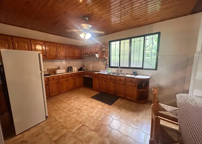 A Casa Da Minha Mae Сasa de vacaciones Paul do Mar (Madeira)